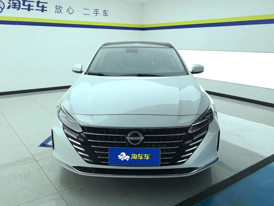 Nissan Teana