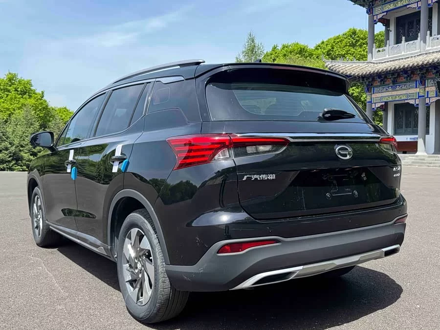 GAC Trumpchi GS4