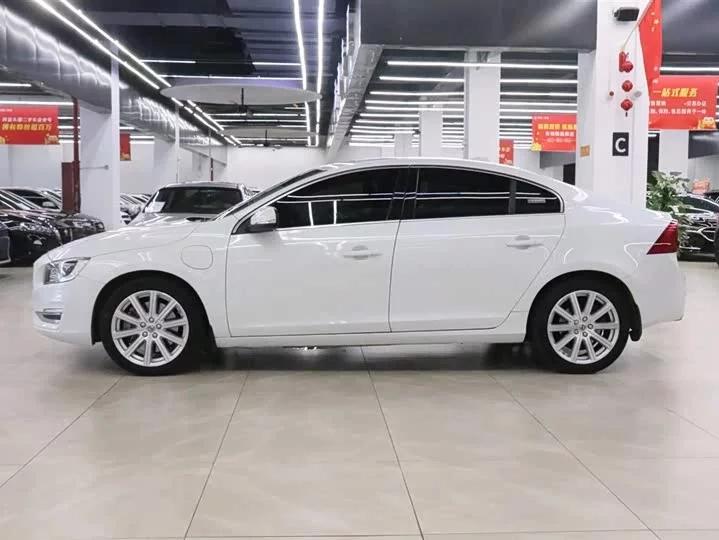 Volvo S60 plug-in hybrid