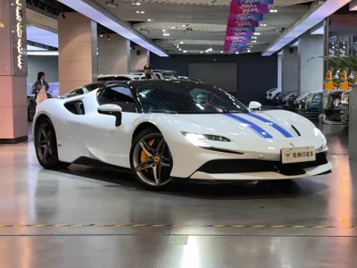 ferrari SF90