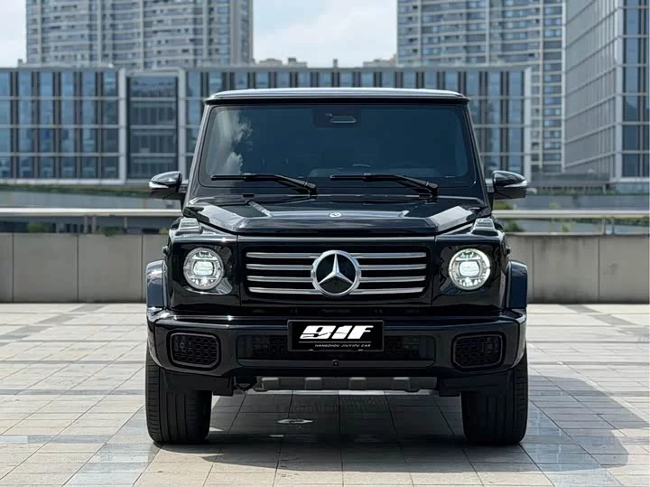 Mercedes-Benz G-rated