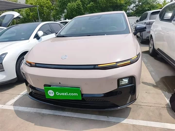 Leapmotor Leap running B01