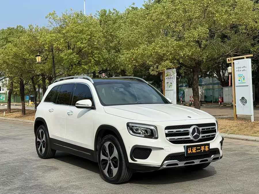 Mercedes Benz GLB