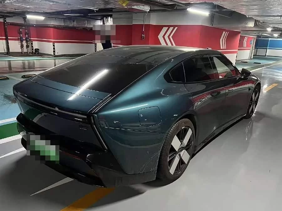 Xpeng P7