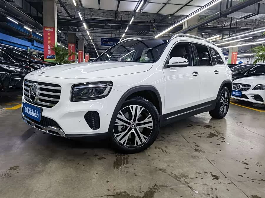 Mercedes Benz GLB