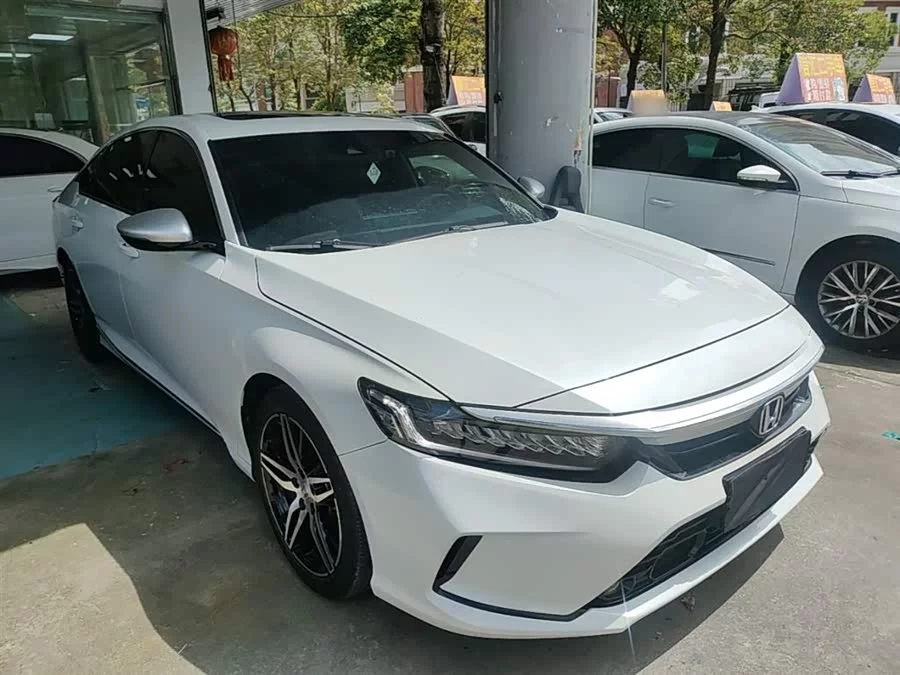 Honda Inspire