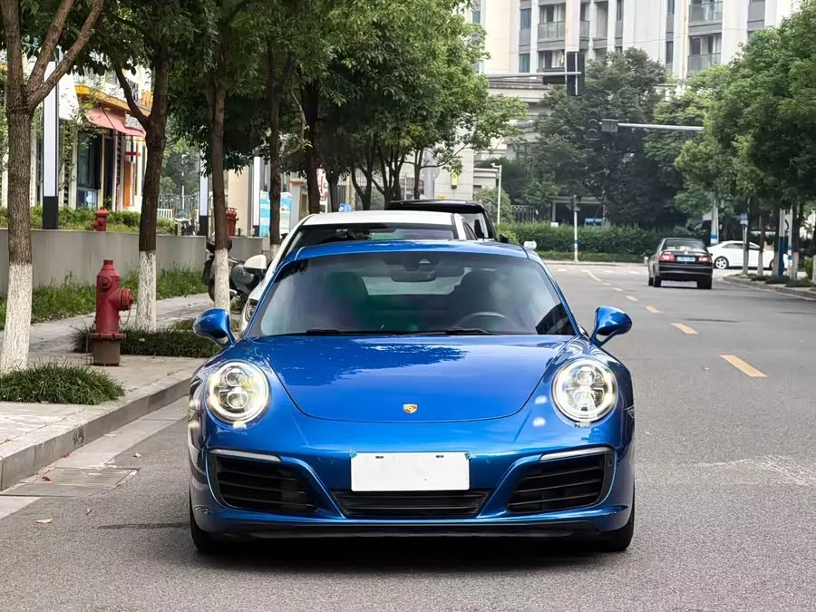 Porsche 911