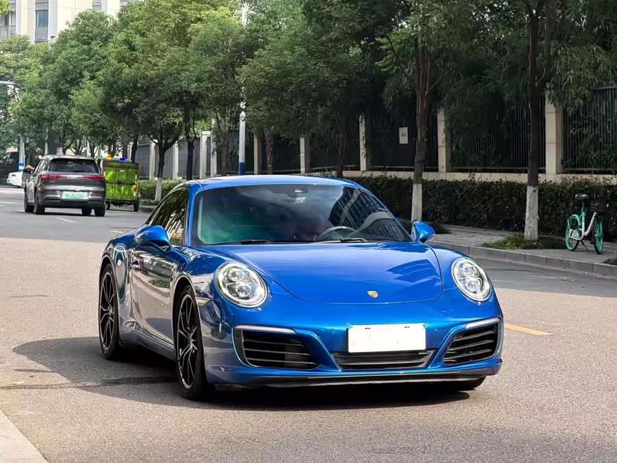 Porsche 911