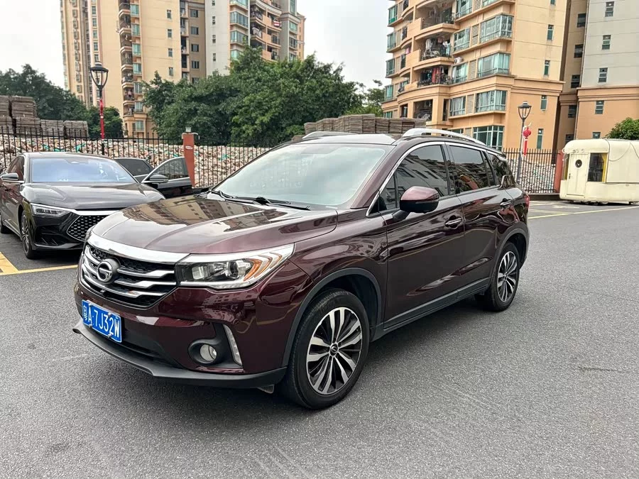 GAC Trumpchi GS4