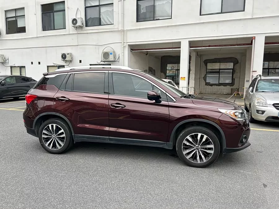 GAC Trumpchi GS4