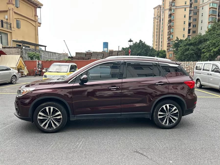GAC Trumpchi GS4