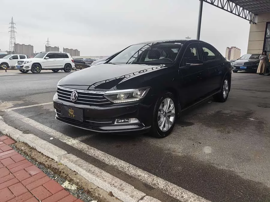 Volkswagen Magotan