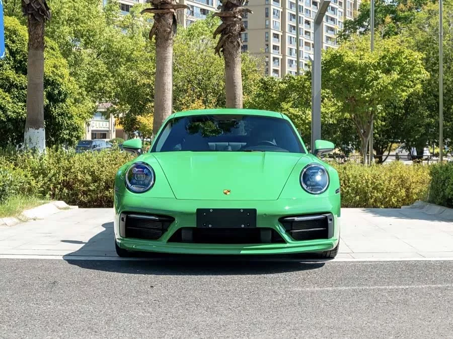Porsche 911