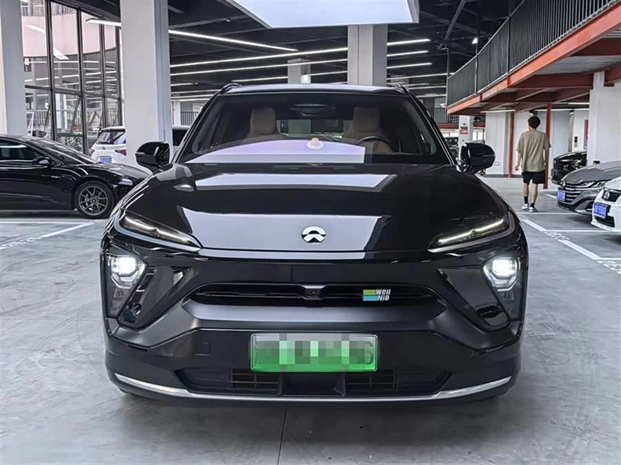 NIO ES6