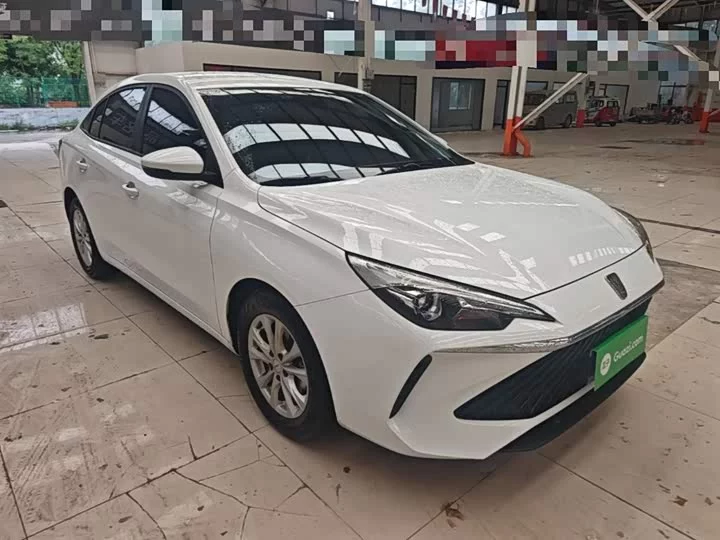 Roewe i5