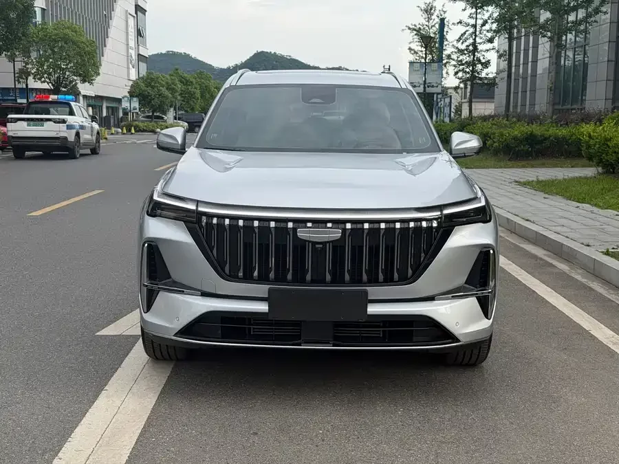 Geely Boyue L