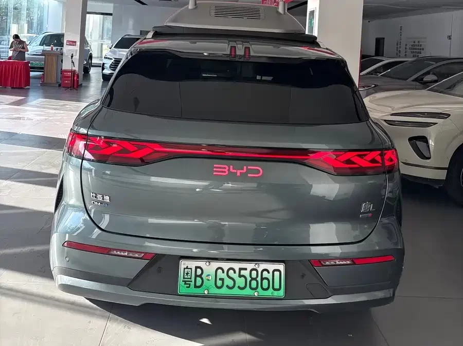 BYD Tang L
