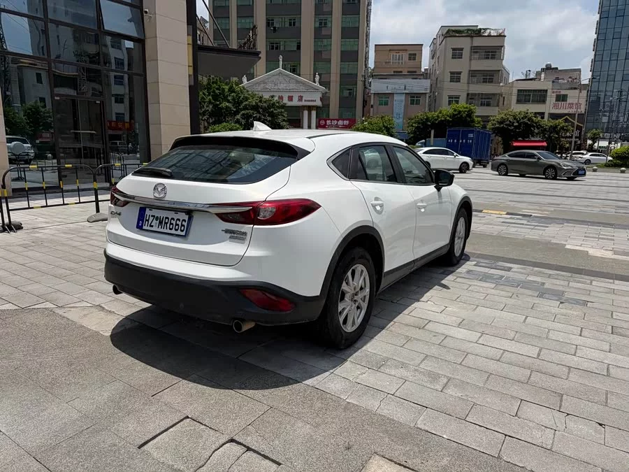 Mazda CX-4