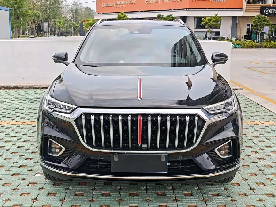 Hongqi HS5