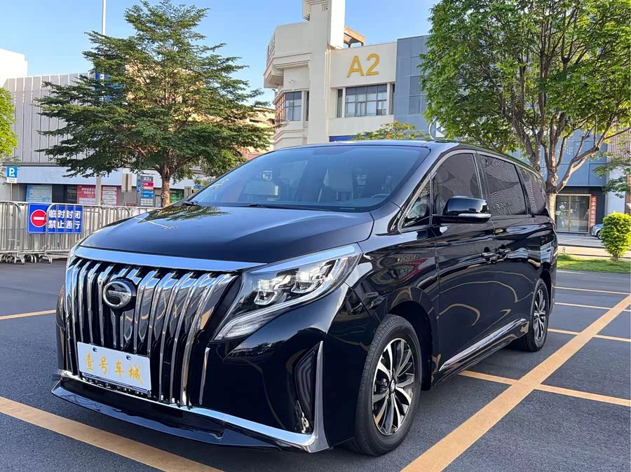 GAC Trumpchi M8