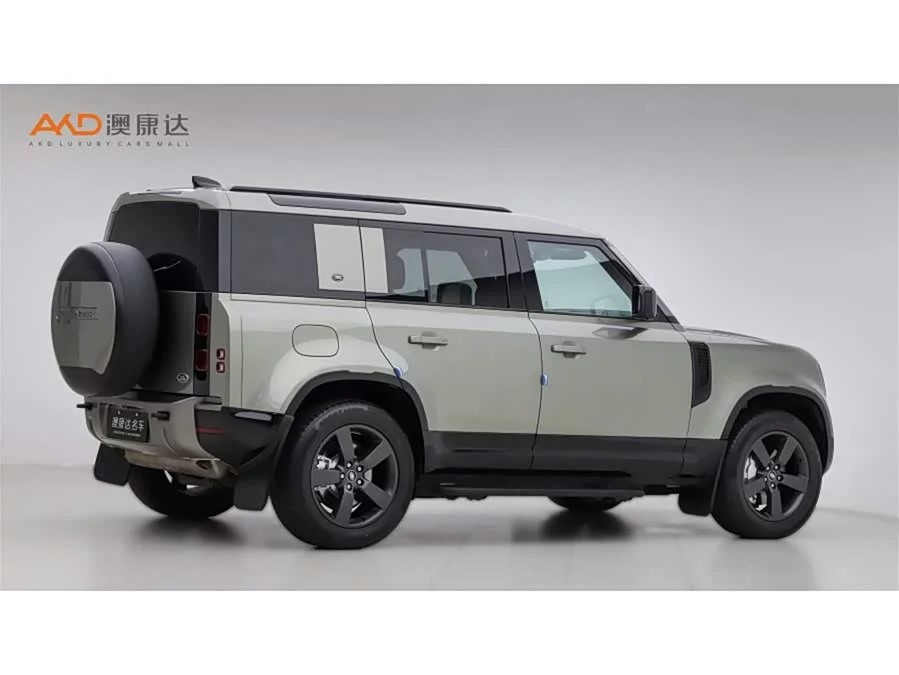 Land Rover guard