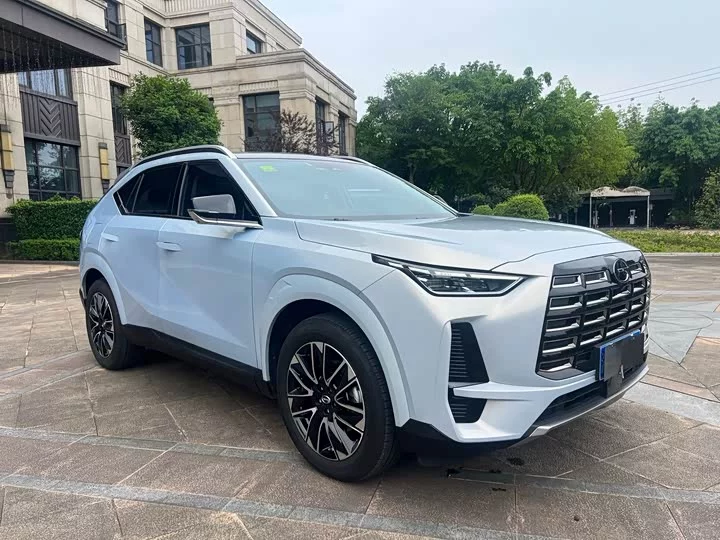 GAC Trumpchi GS4