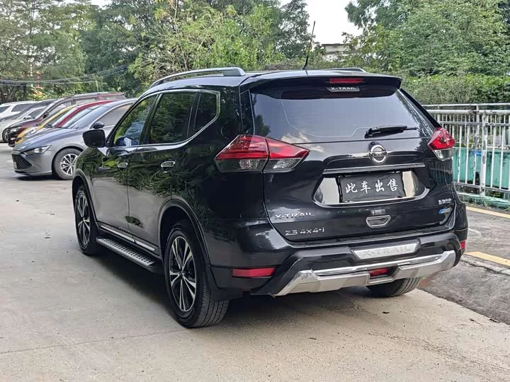 Nissan Qijun