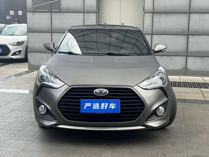 Hyundai Veloster
