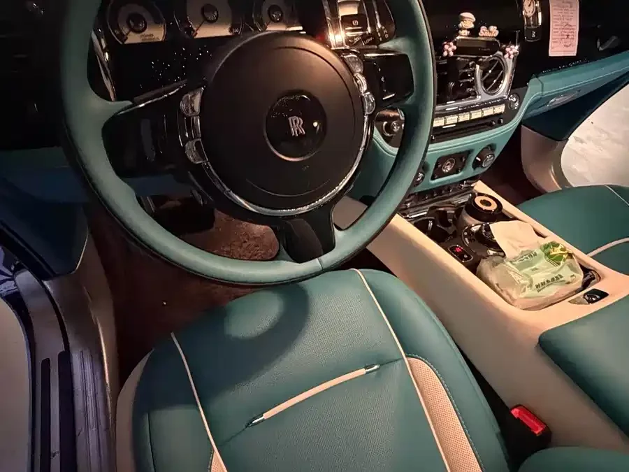 Rolls-Royce Phantom