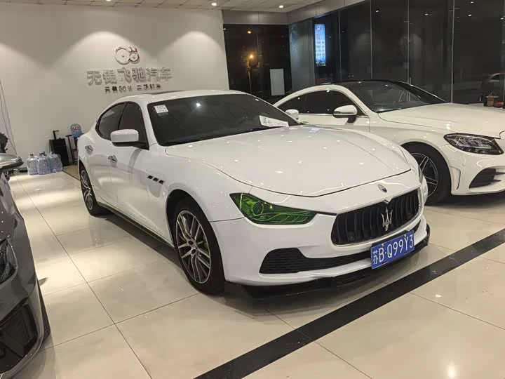 Maserati Ghibli
