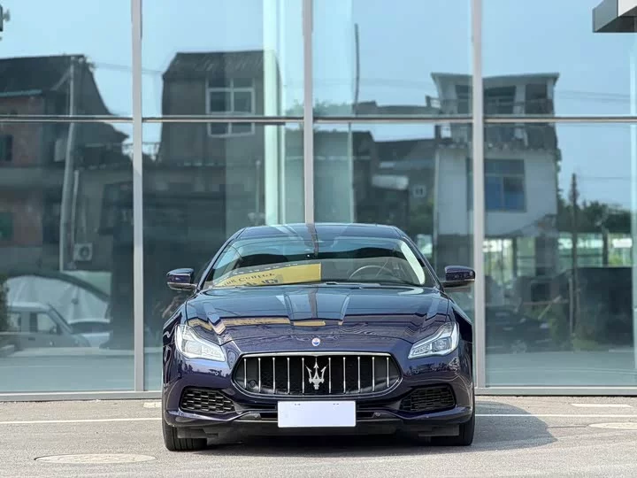 Maserati President