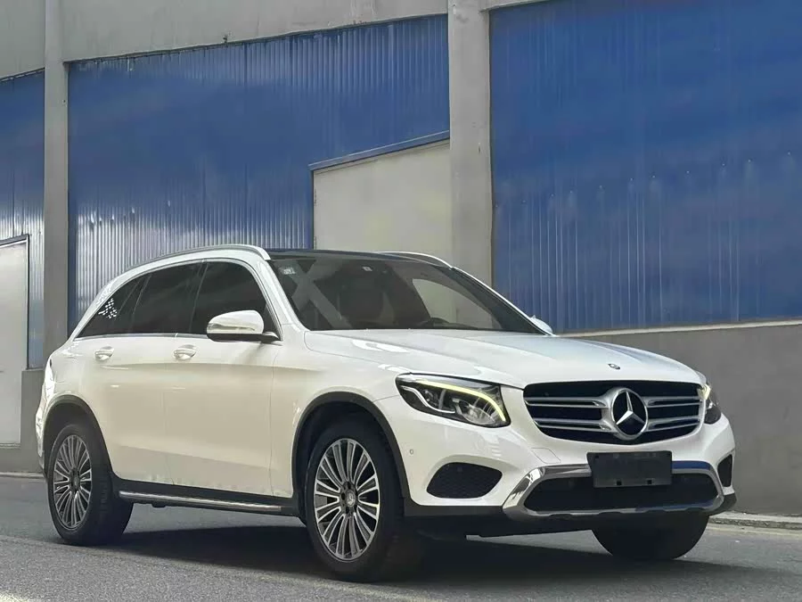 Mercedes Benz GLC