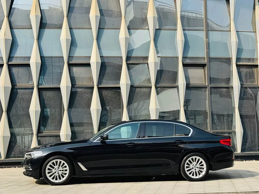 BMW 5 Series New Energy