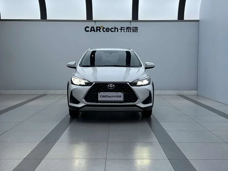 Toyota YARiS L