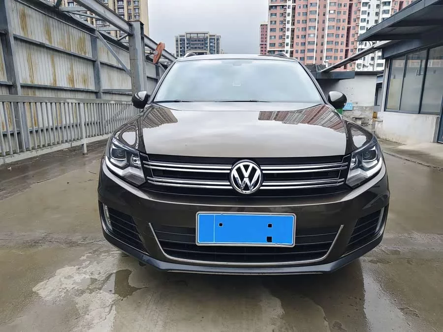 Volkswagen Tiguan
