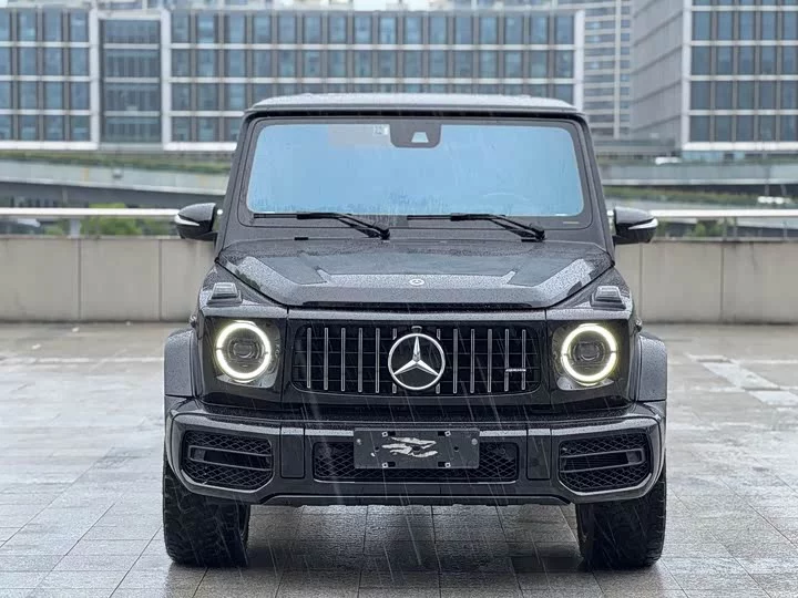 Mercedes-Benz G-rated