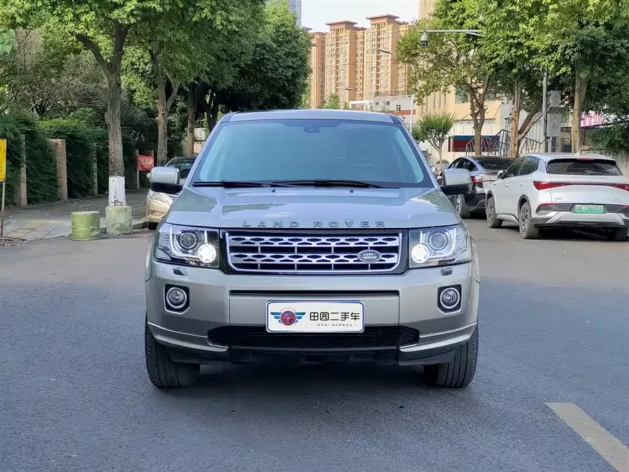 Land Rover Freelander 2