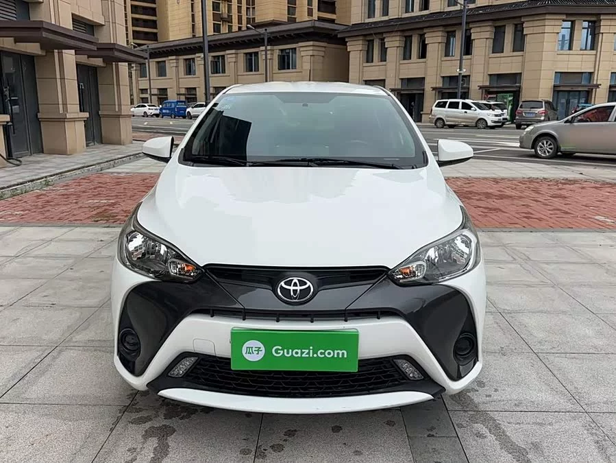 Toyota YARiS L
