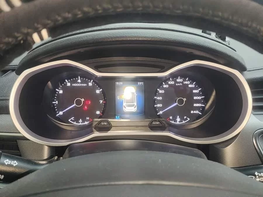 Geely Emgrand GS
