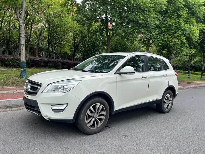 BAIC Shenbao X65