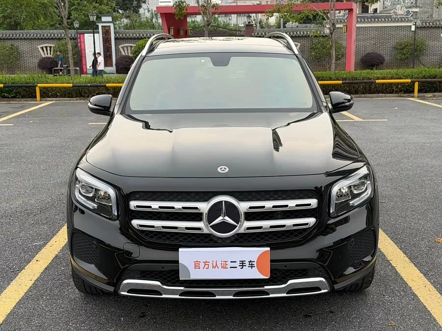 Mercedes Benz GLB