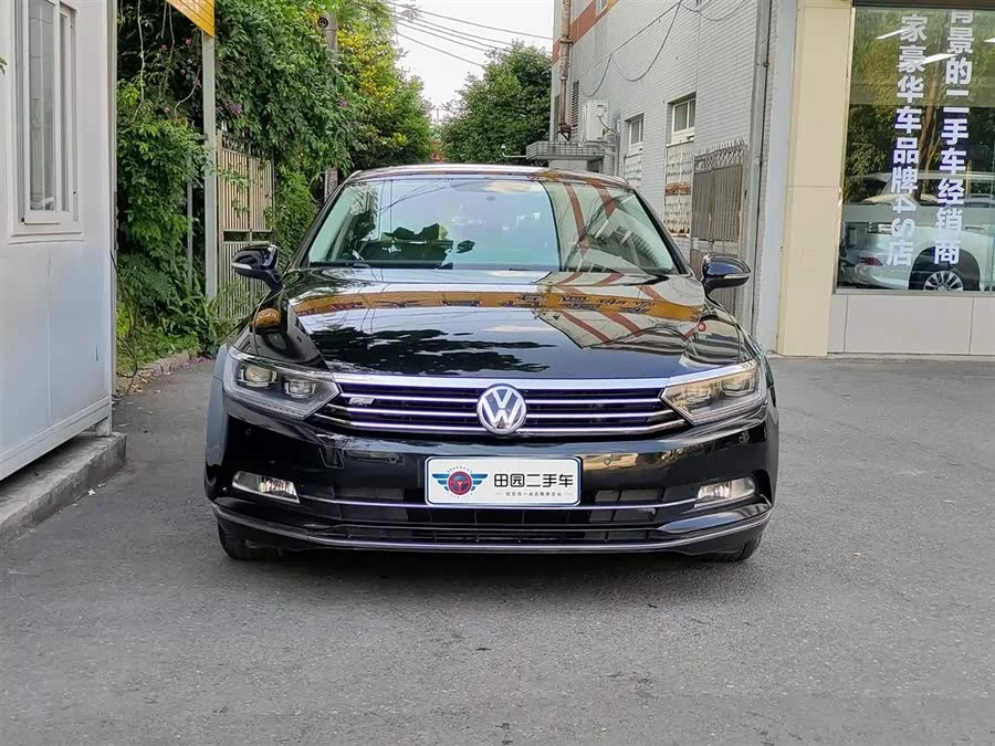 Volkswagen Magotan