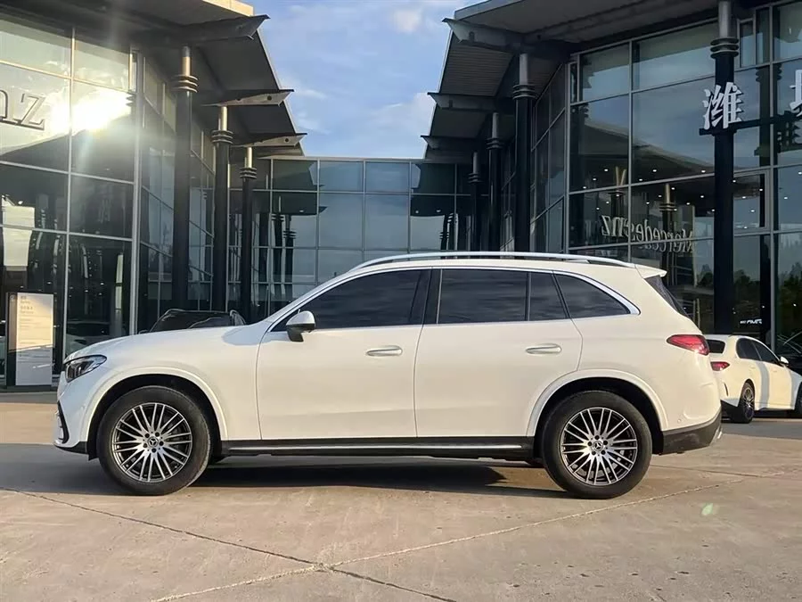 Mercedes Benz GLC