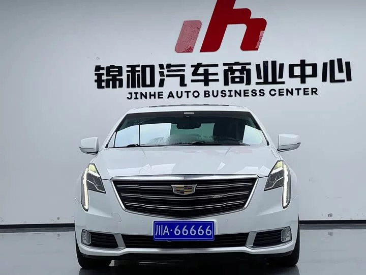 Cadillac XTS
