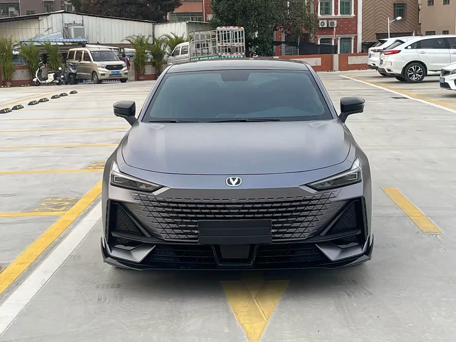 Changan UNI-V