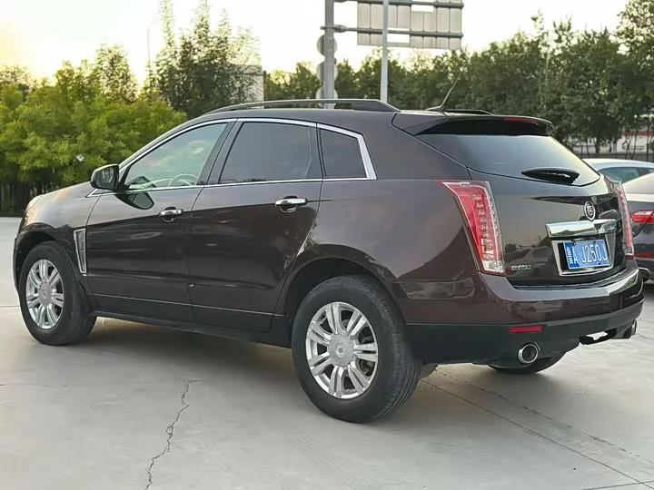 Cadillac SRX