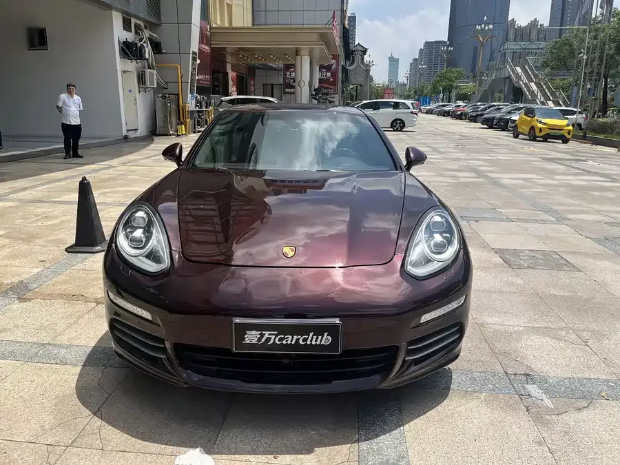 Porsche Panamera New Energy