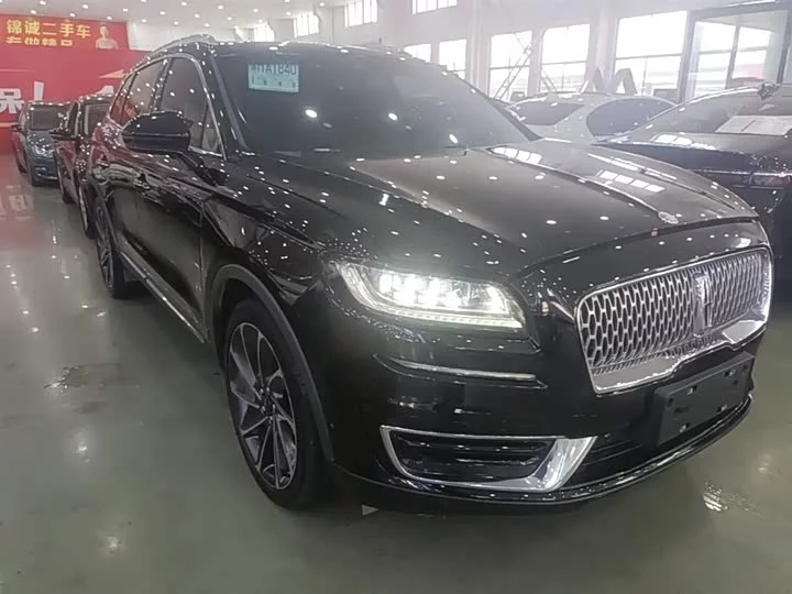 Lincoln Voyager