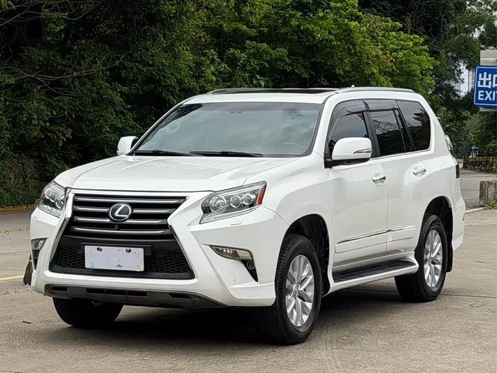 Lexus GX