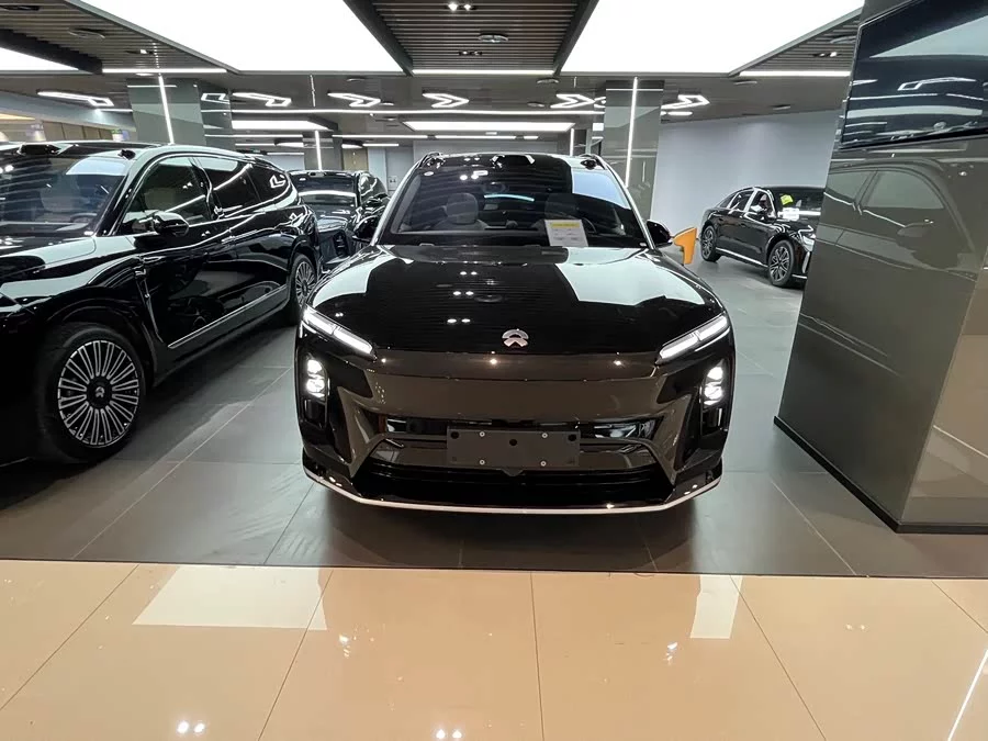 NIO ES6